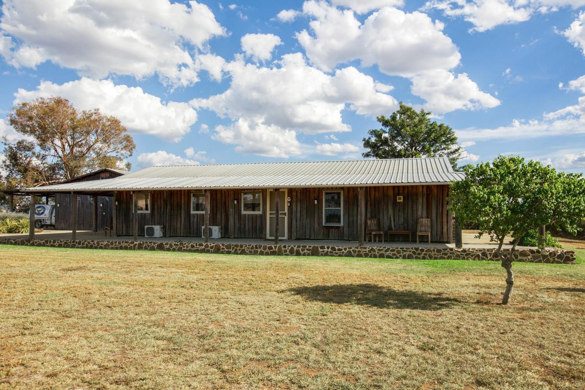 Owl Head Lodge Гулгонг Стая снимка